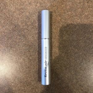 Revitalash eyelash advanced conditioner